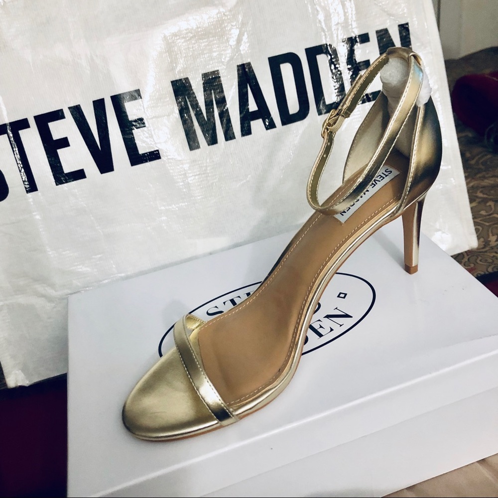 NWT Steve  Madden  Gold Heeled Sandals Sz 11